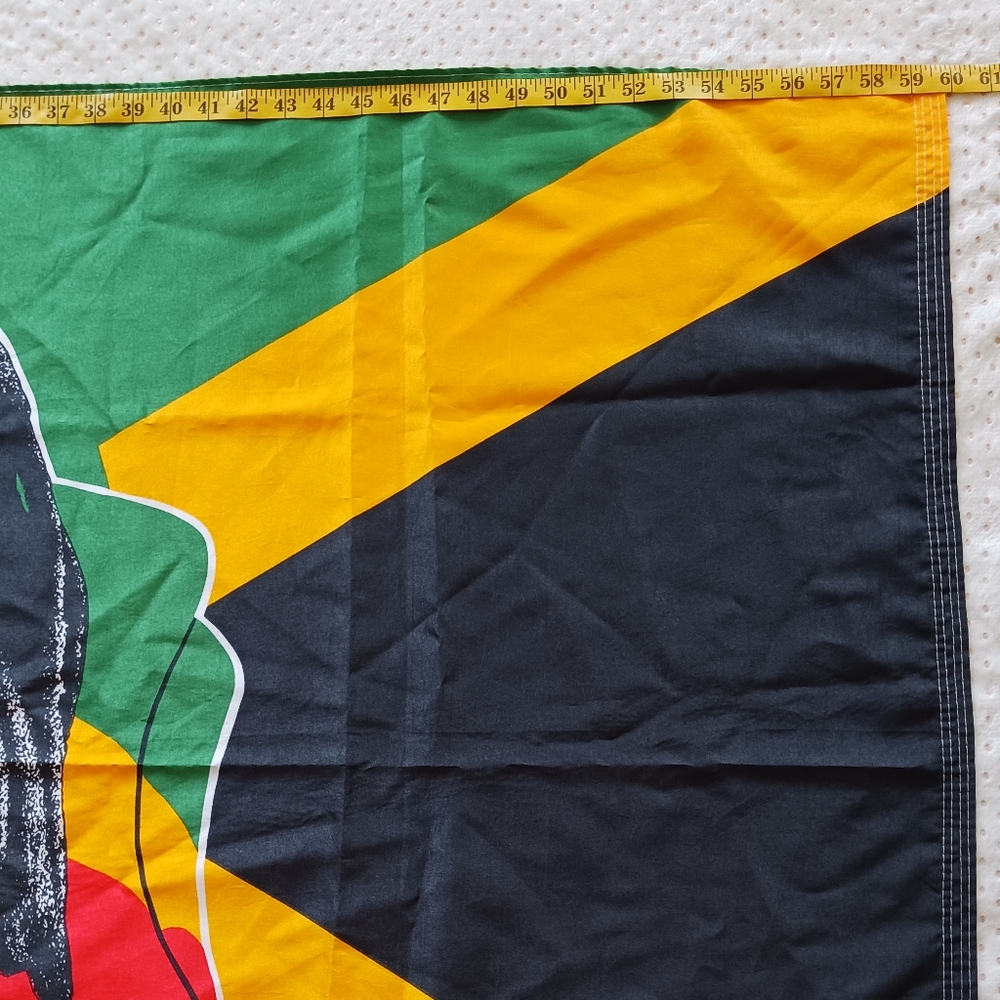 Vintage Bob Marley tapestrie Flag 3x5 wall size - Picture 2 of 7